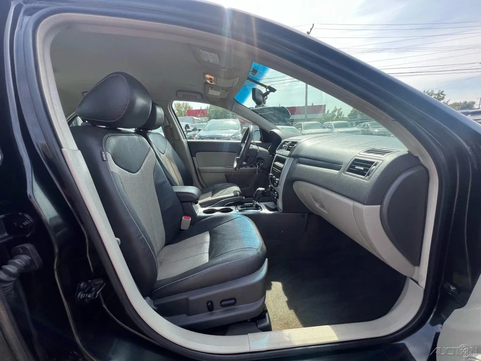 2011 Mercury - Image 17 of 21
