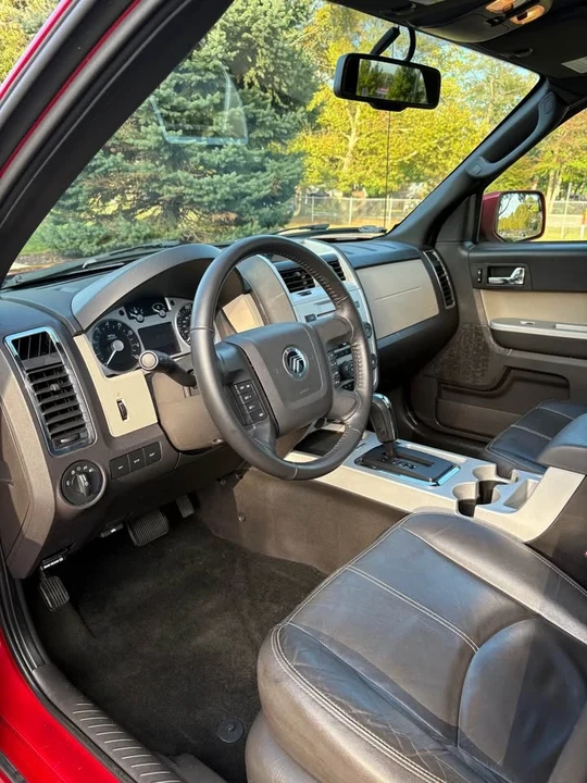 2011 Mercury Mariner - Image 8 of 16