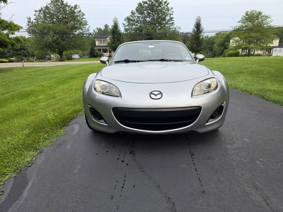2011 Mazda NC MX-5 Miata - Image 2 of 7