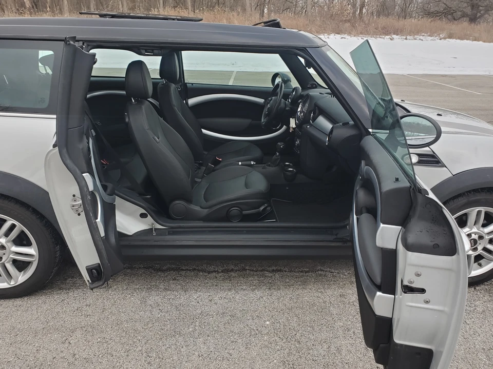 2011 Mini Clubman 1st Gen - Image 11 of 21