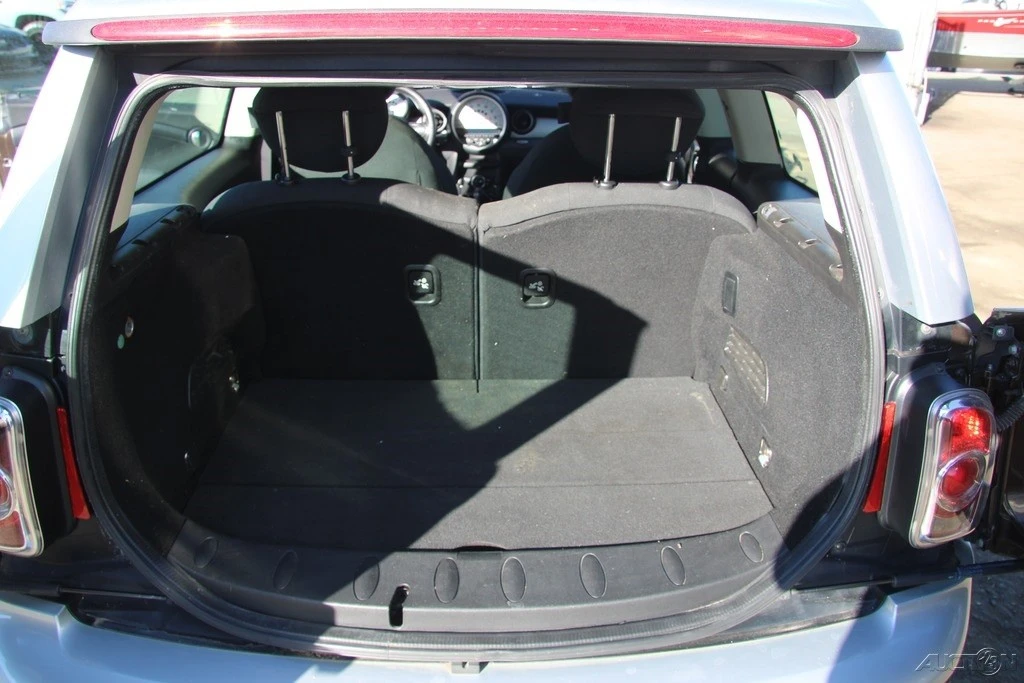 2011 Mini Clubman 1st Gen - Image 19 of 21