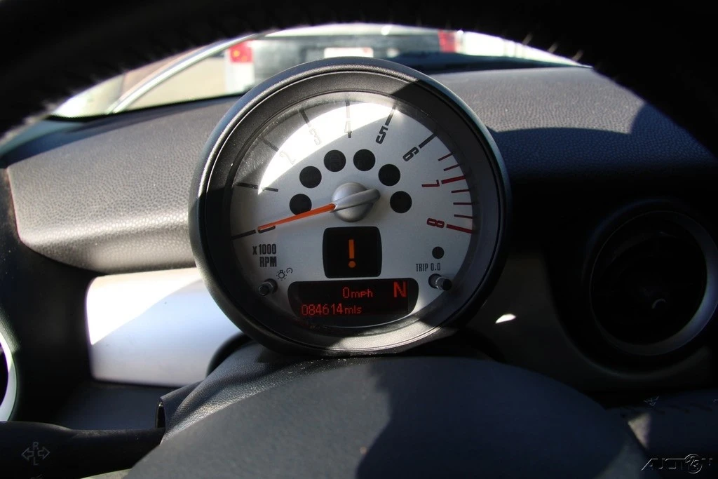 2011 Mini Clubman 1st Gen - Image 14 of 21