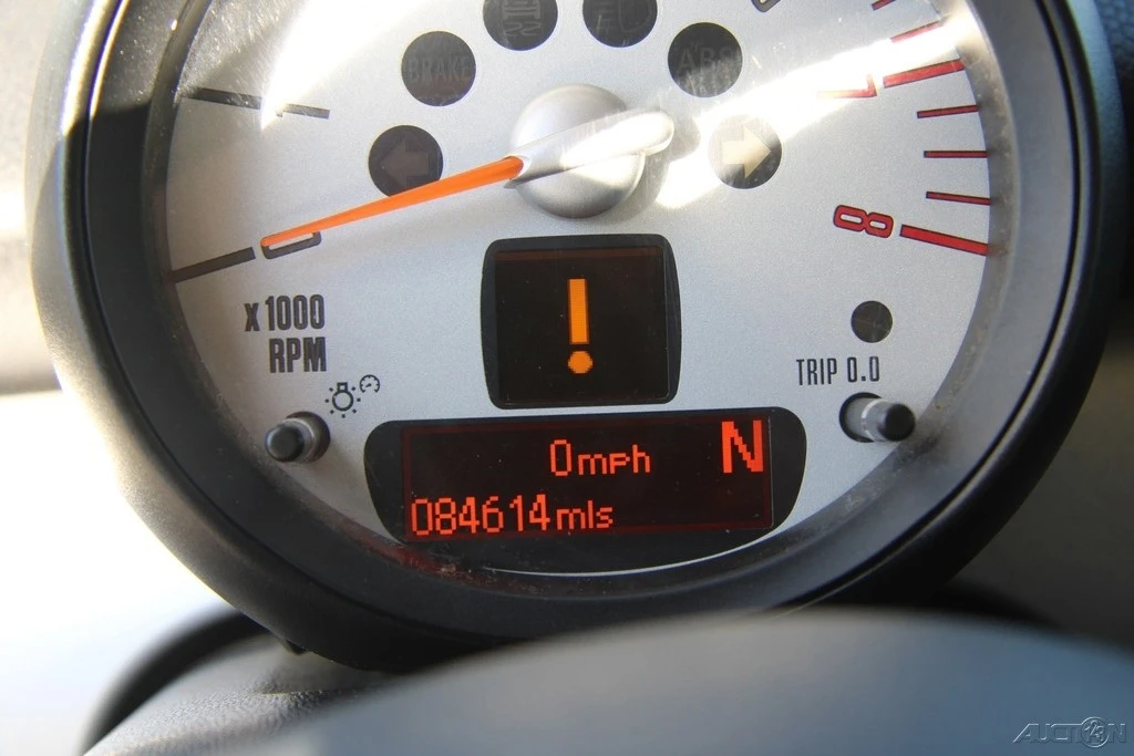 2011 Mini Clubman 1st Gen - Image 15 of 21