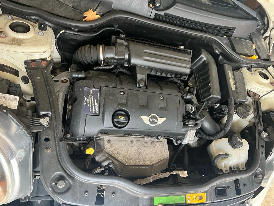 2011 Mini Clubman 1st Gen - Image 18 of 19