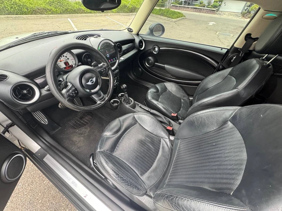 2011 Mini Clubman 1st Gen - Image 5 of 5