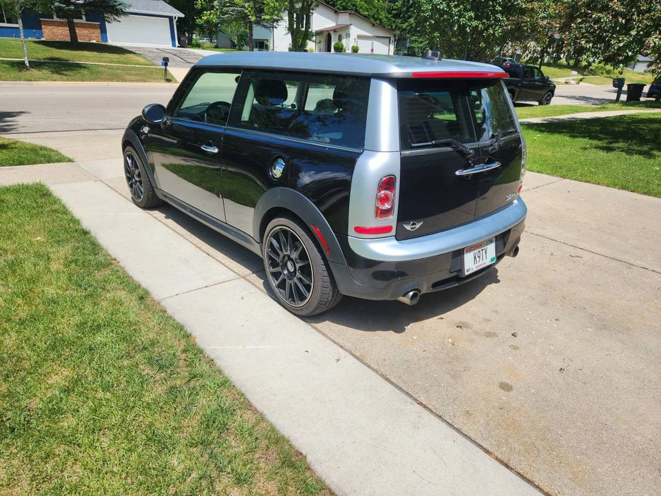 2011 Mini Clubman 1st Gen - Image 2 of 17