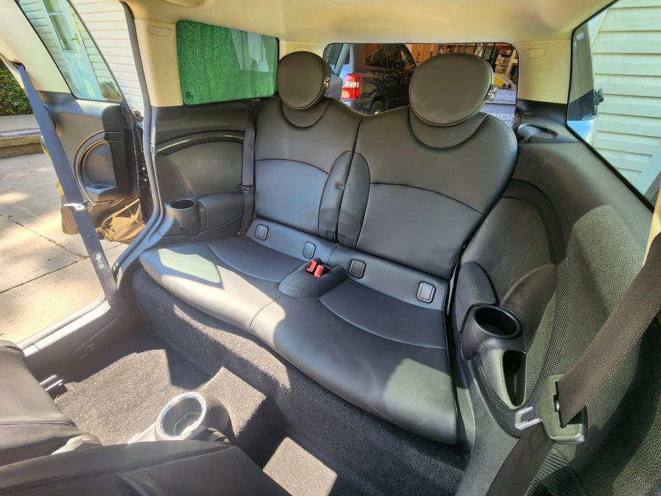 2011 Mini Clubman 1st Gen - Image 14 of 17
