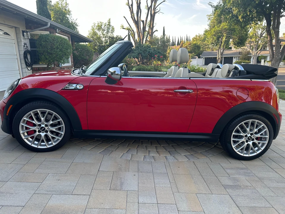 2011 Mini Mini John Cooper Works 2nd Gen - Image 7 of 31