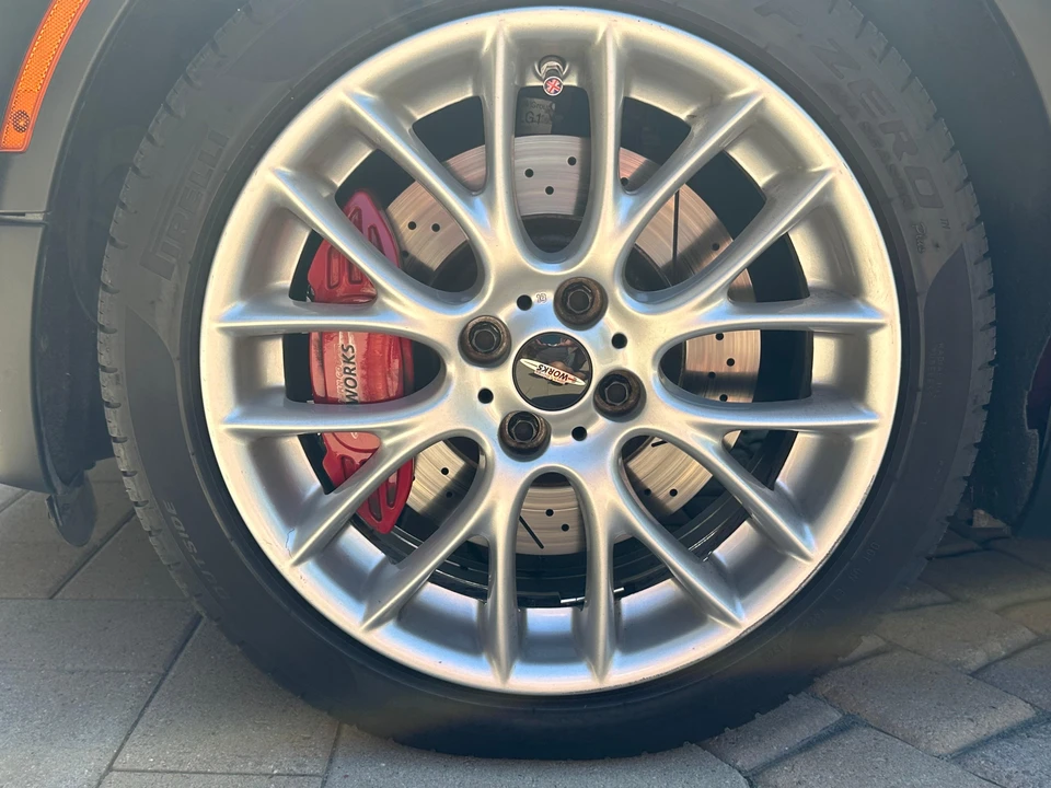 2011 Mini Mini John Cooper Works 2nd Gen - Image 26 of 31