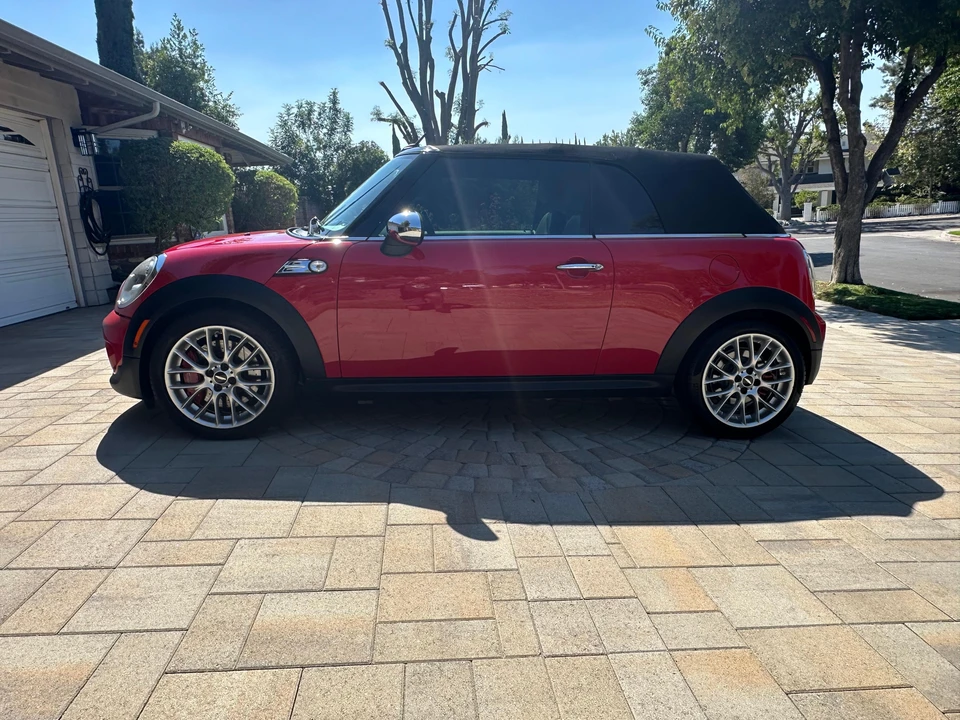 2011 Mini Mini John Cooper Works 2nd Gen - Image 10 of 31