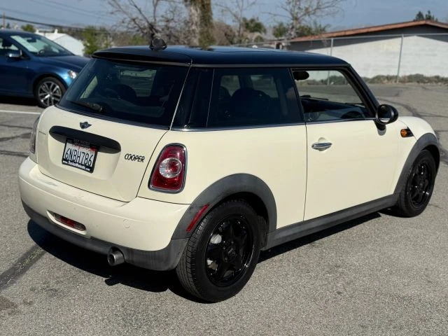 2011 Mini Mini 2nd Gen - Image 8 of 21