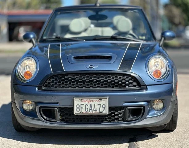 2011 Mini Mini 2nd Gen - Image 2 of 21