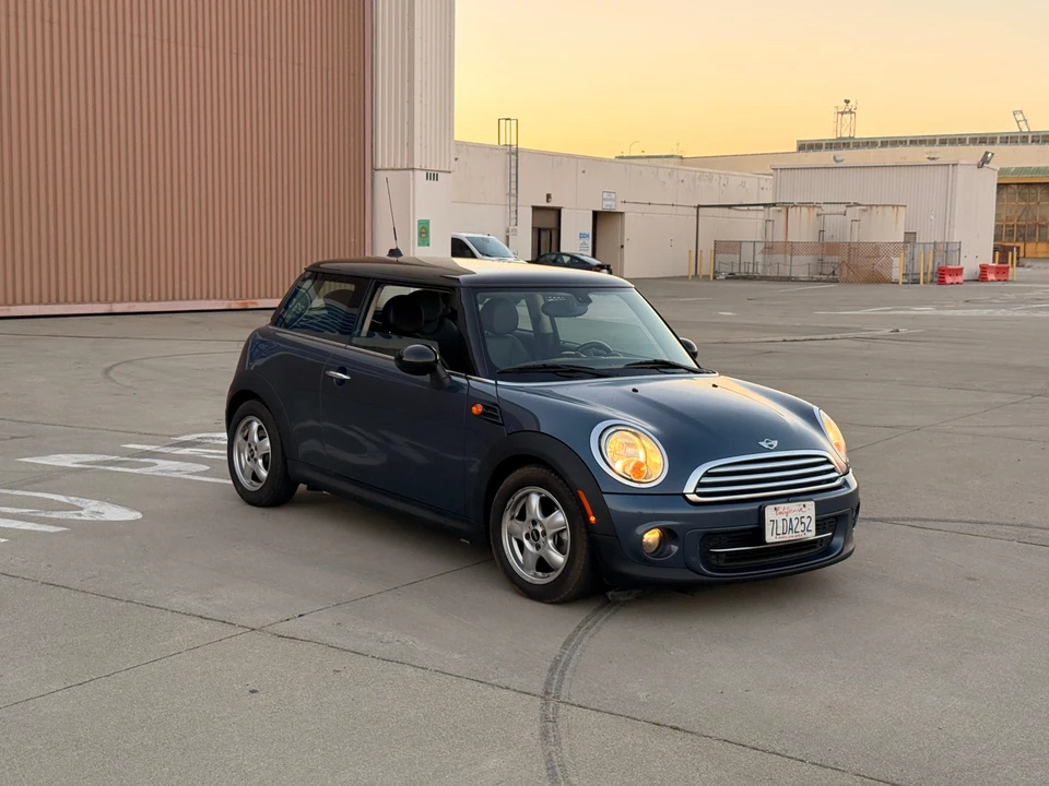 2011 Mini Mini 2nd Gen - Image 14 of 31