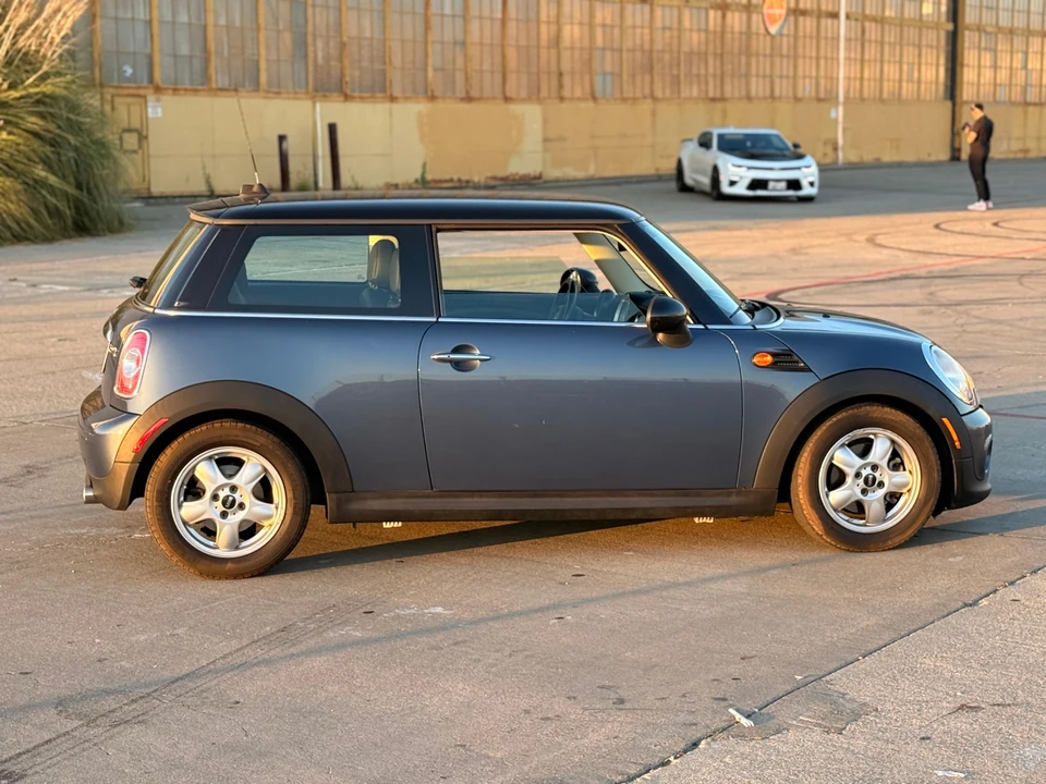 2011 Mini Mini 2nd Gen - Image 13 of 31