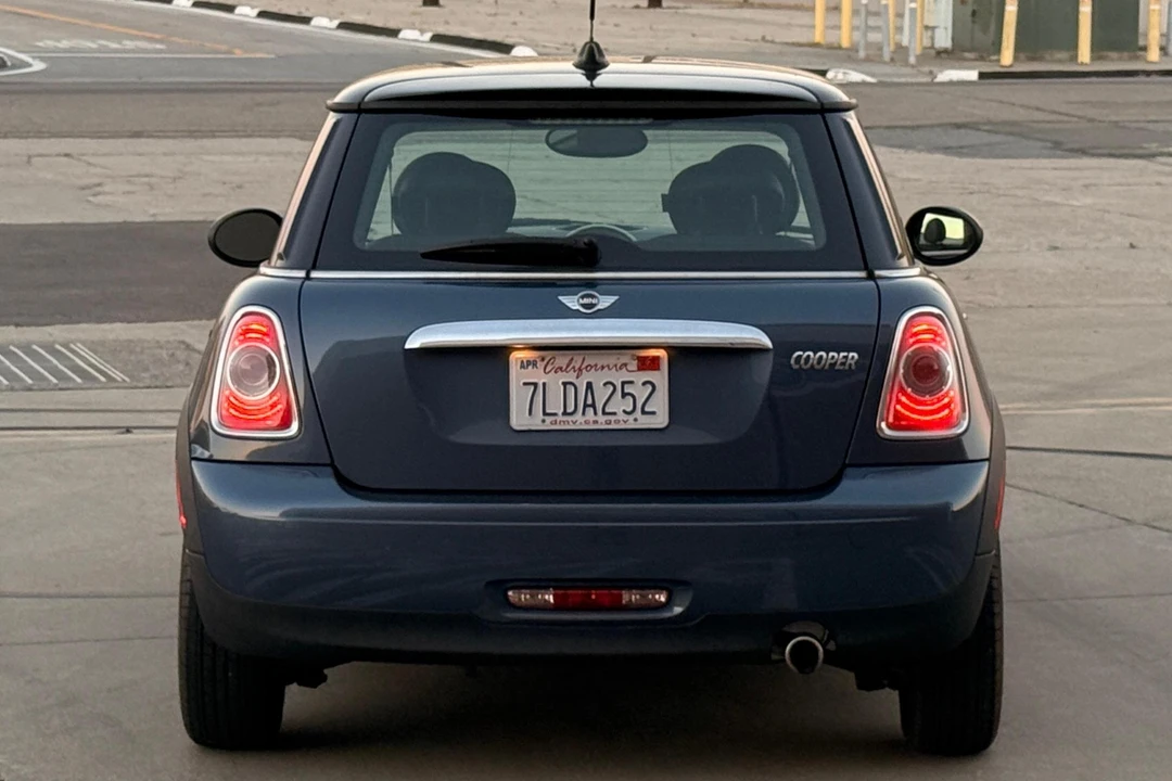 2011 Mini Mini 2nd Gen - Image 5 of 31