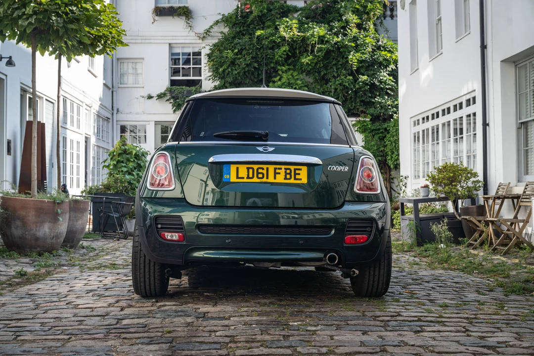 2011 Mini Mini John Cooper Works 2nd Gen - Image 10 of 31
