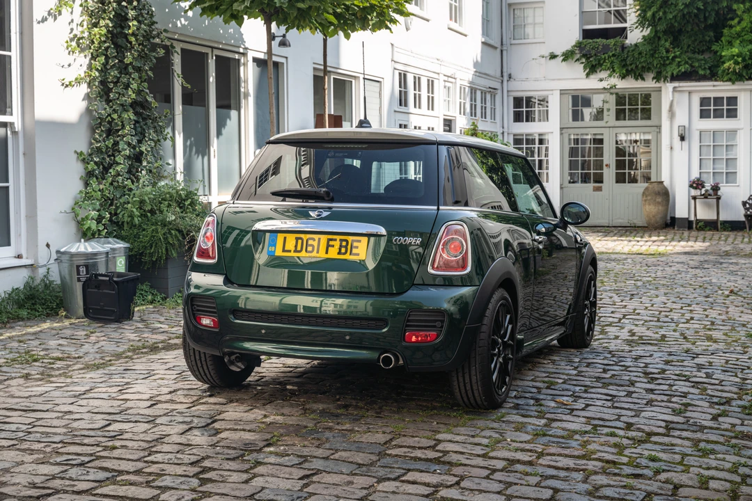 2011 Mini Mini John Cooper Works 2nd Gen - Image 12 of 31