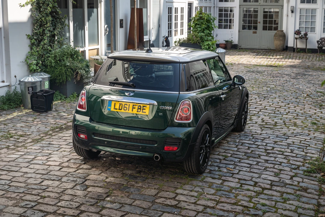 2011 Mini Mini John Cooper Works 2nd Gen - Image 13 of 31