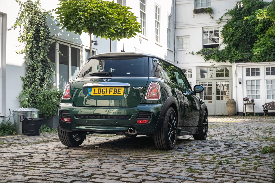 2011 Mini Mini John Cooper Works 2nd Gen - Image 14 of 31