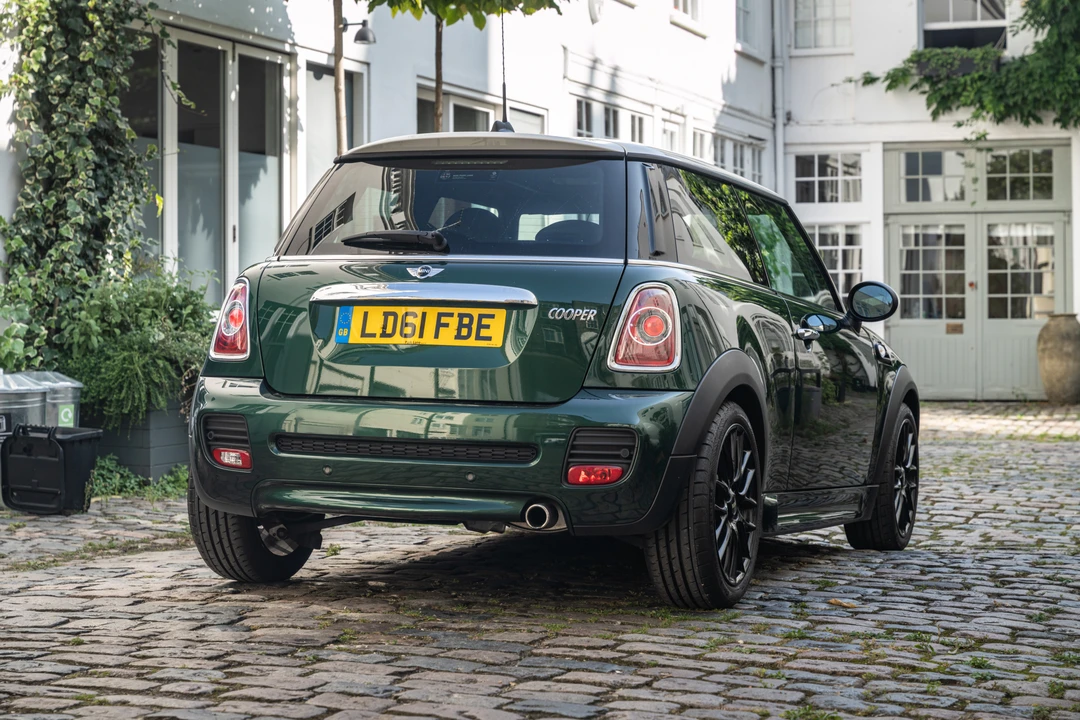 2011 Mini Mini John Cooper Works 2nd Gen - Image 5 of 31