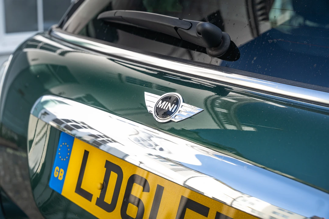 2011 Mini Mini John Cooper Works 2nd Gen - Image 30 of 31