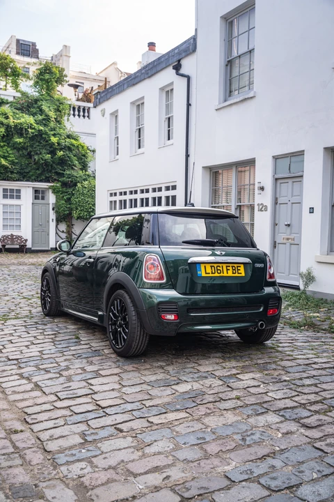 2011 Mini Mini John Cooper Works 2nd Gen - Image 25 of 31