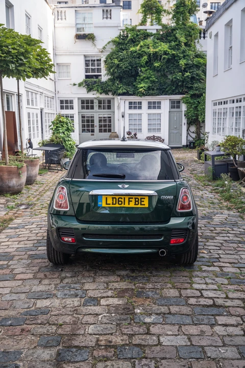 2011 Mini Mini John Cooper Works 2nd Gen - Image 26 of 31