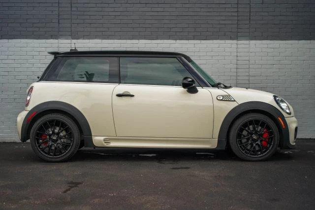 2011 Mini Mini John Cooper Works 2nd Gen - Image 4 of 28