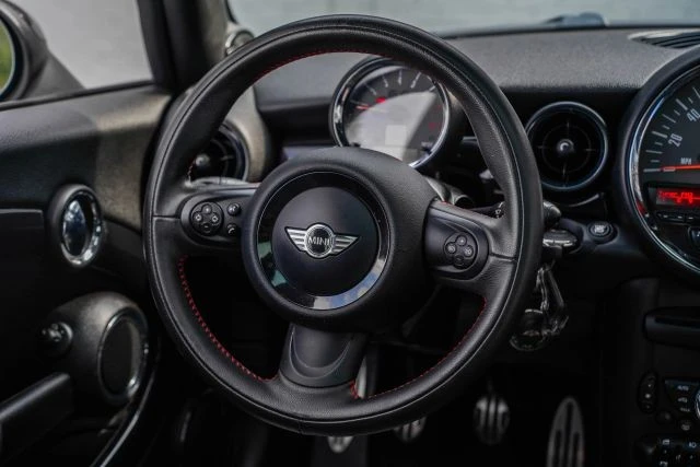 2011 Mini Mini John Cooper Works 2nd Gen - Image 15 of 28