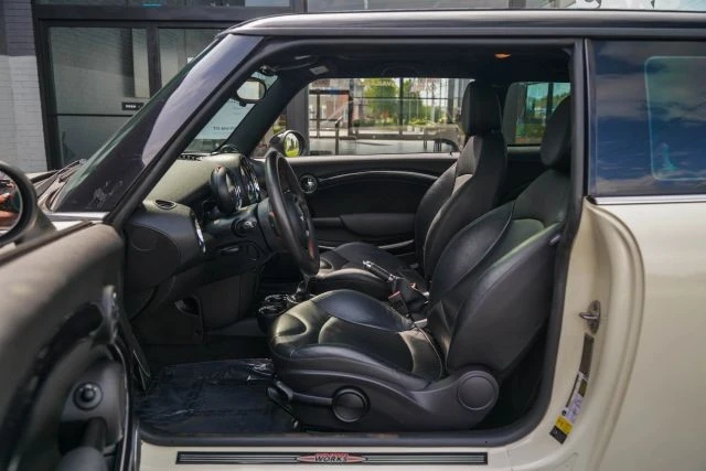 2011 Mini Mini John Cooper Works 2nd Gen - Image 10 of 28