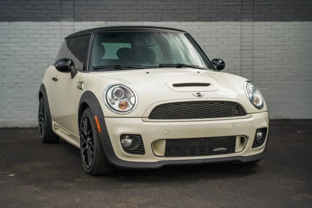 2011 Mini Mini John Cooper Works 2nd Gen - Image 3 of 28
