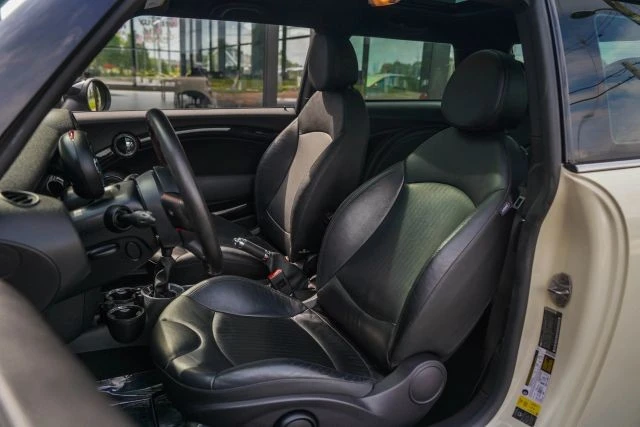 2011 Mini Mini John Cooper Works 2nd Gen - Image 11 of 28
