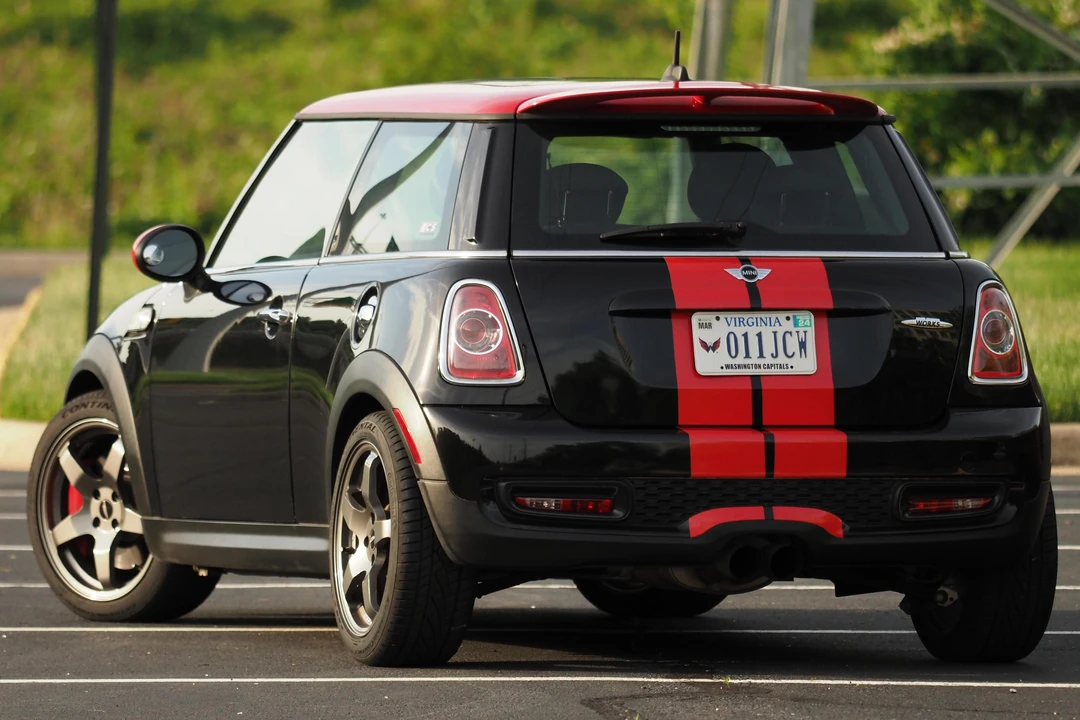 2011 Mini Mini John Cooper Works 2nd Gen - Image 4 of 6