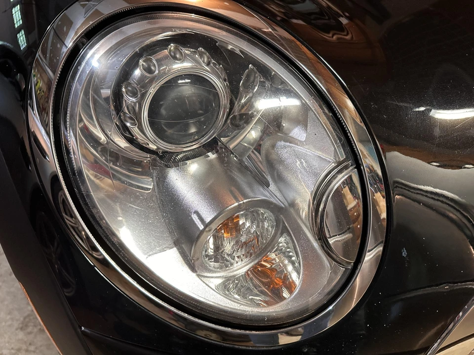 2011 Mini Mini John Cooper Works 2nd Gen - Image 6 of 6