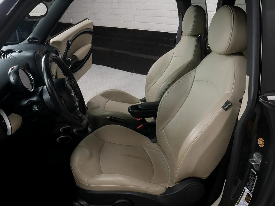 2011 Mini Mini John Cooper Works 2nd Gen - Image 23 of 31