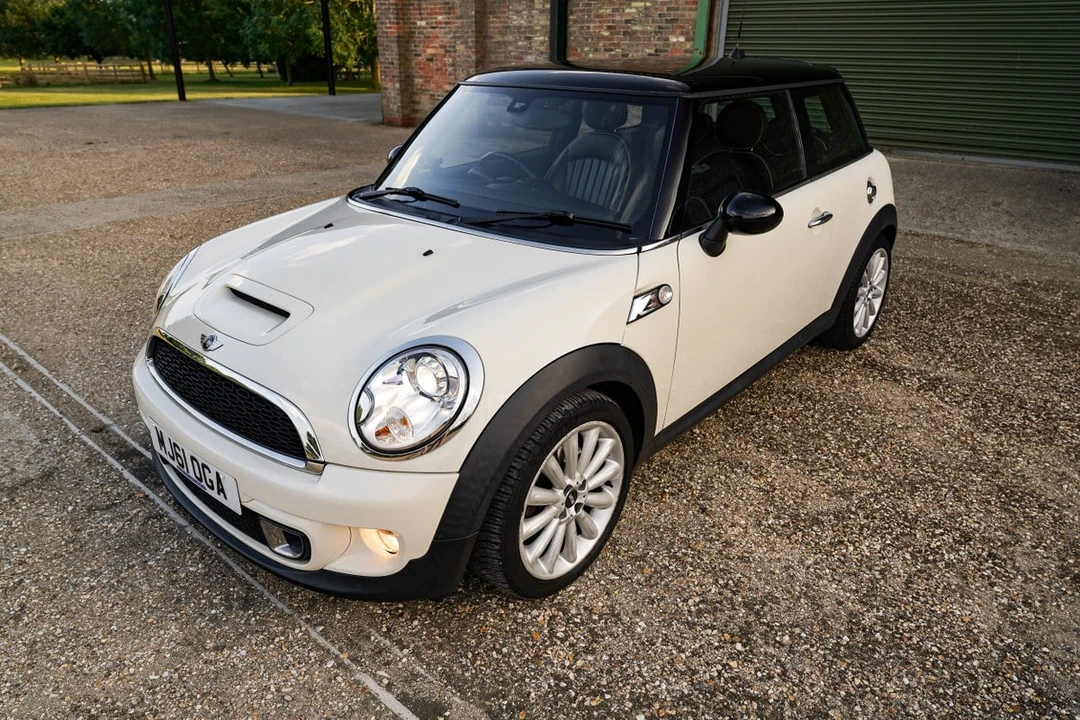 2011 Mini Mini 2nd Gen - Image 28 of 30