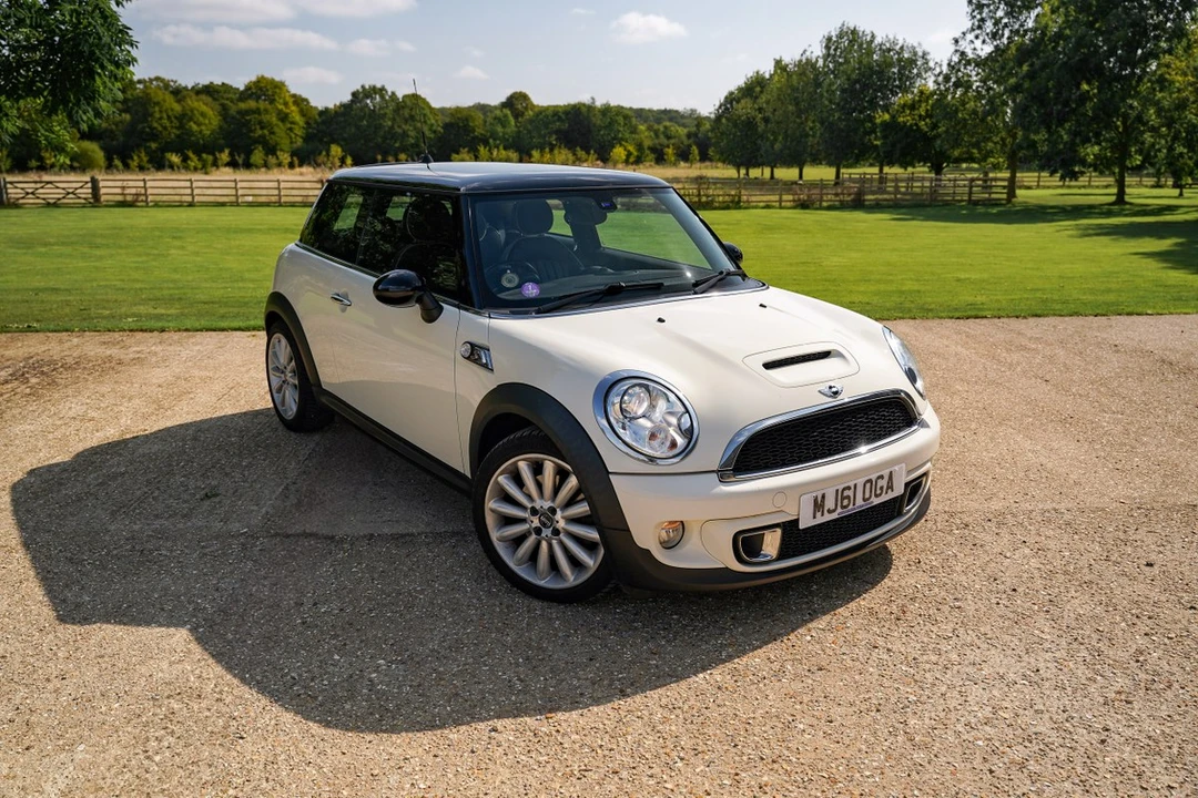2011 Mini Mini 2nd Gen - Image 13 of 30