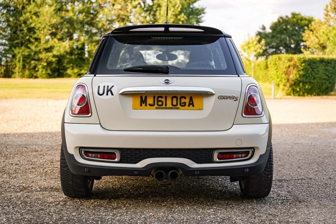2011 Mini Mini 2nd Gen - Image 19 of 30