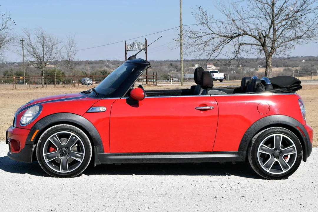 2011 Mini Mini 2nd Gen - Image 3 of 5