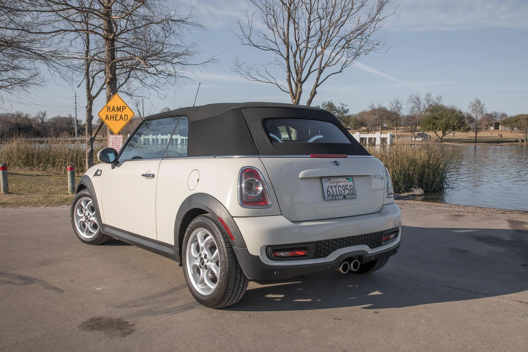 2011 Mini Mini 2nd Gen - Image 14 of 31