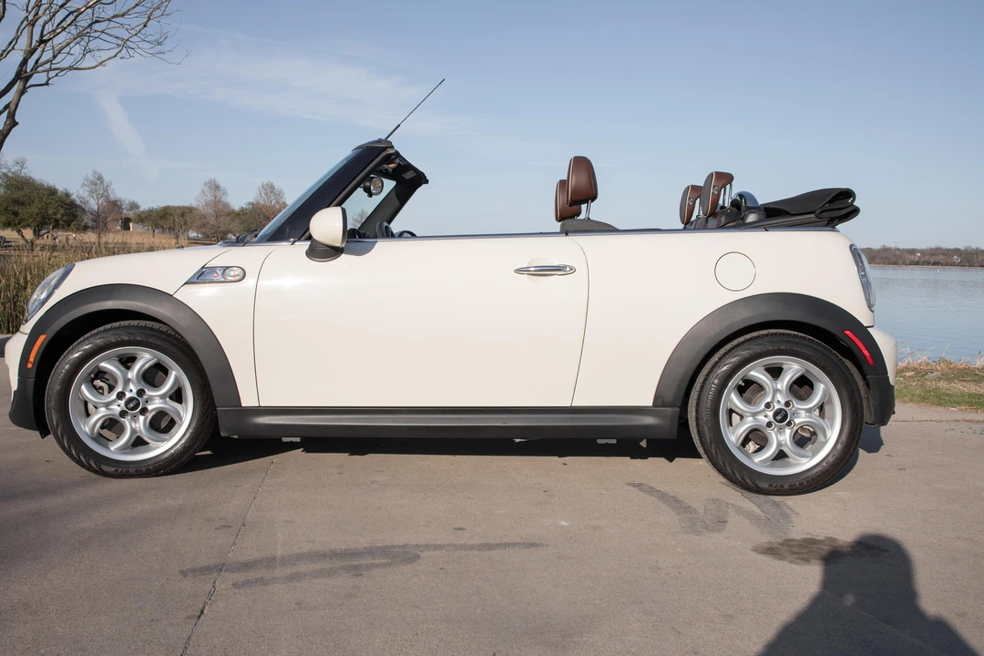 2011 Mini Mini 2nd Gen - Image 7 of 31