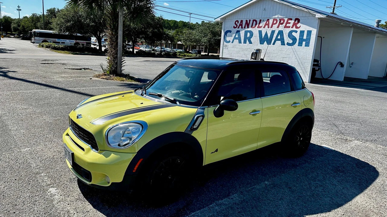 2011 Mini Countryman 1st Gen - Image 13 of 31