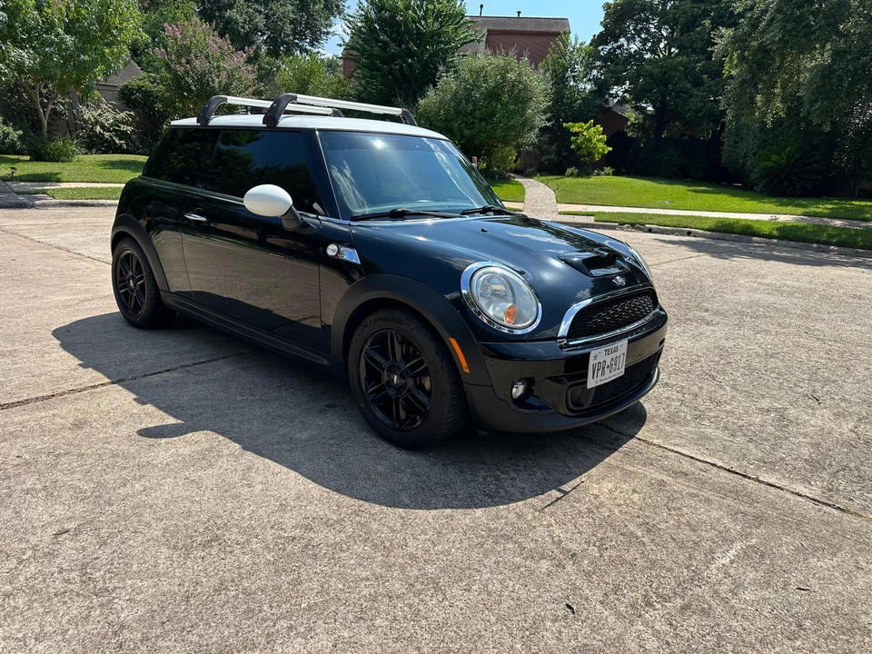 2011 Mini Mini 2nd Gen - Image 8 of 31