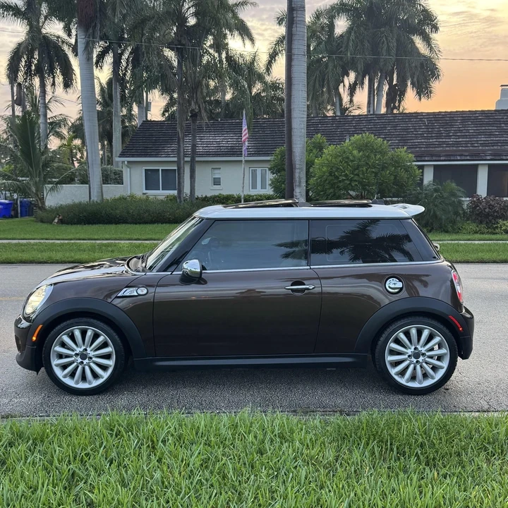 2011 Mini Mini 2nd Gen - Image 7 of 21