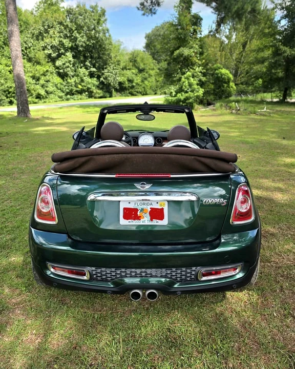 2011 Mini Mini 2nd Gen - Image 2 of 20