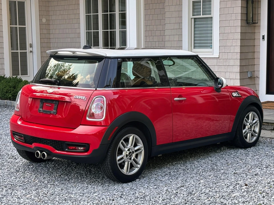 2011 Mini Mini 2nd Gen - Image 15 of 31