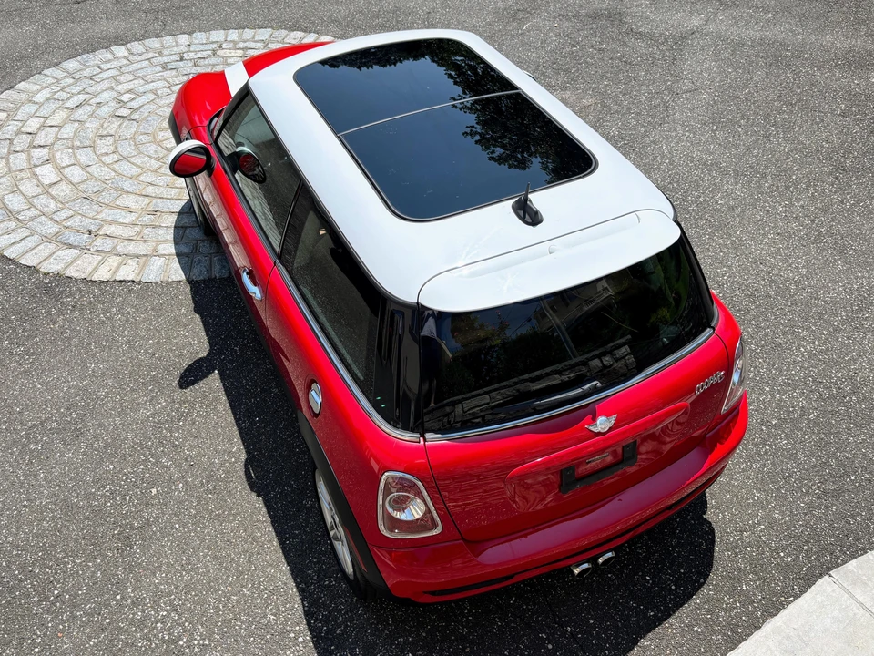 2011 Mini Mini 2nd Gen - Image 21 of 31