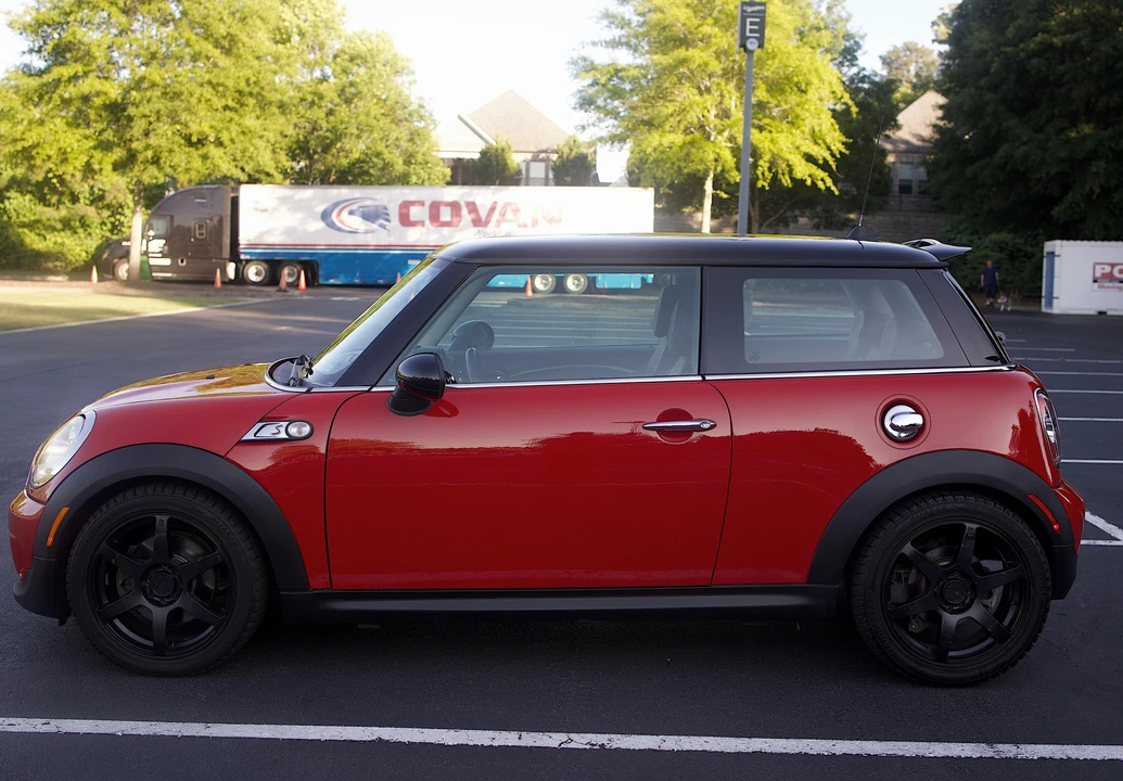 2011 Mini Mini 2nd Gen - Image 9 of 31