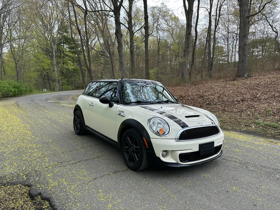 2011 Mini Mini 2nd Gen - Image 28 of 31