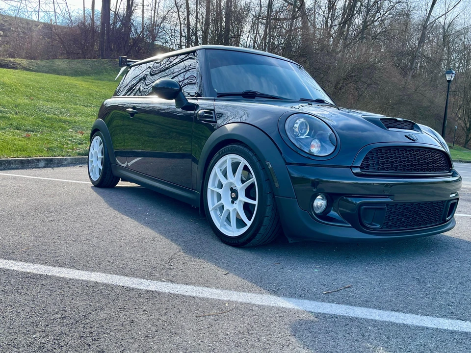 2011 Mini Mini 2nd Gen - Image 20 of 31